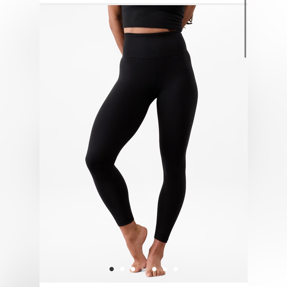 Athleta Ultra High Rise Elation Tights in Black 7/8